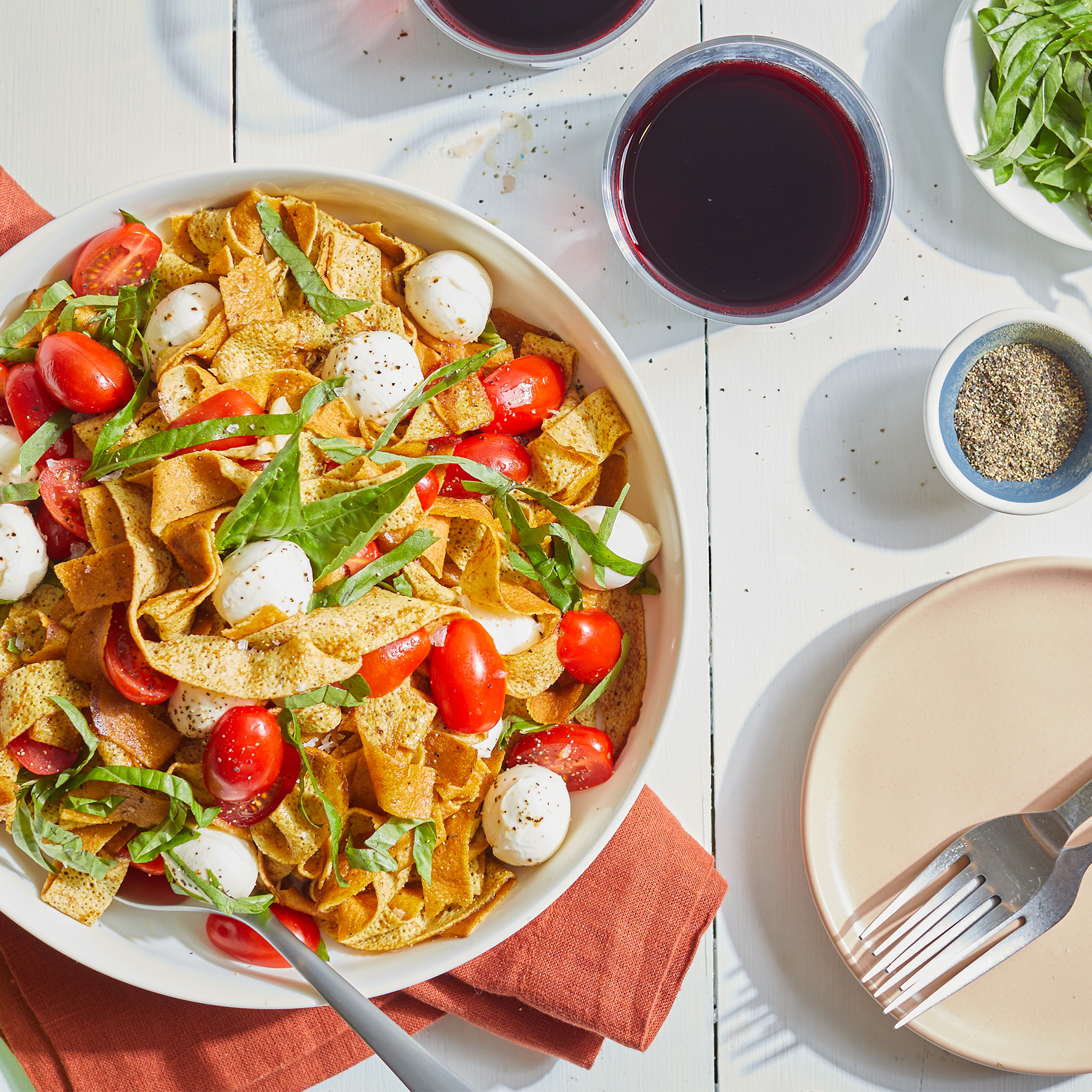 Caprese Salad Pasta