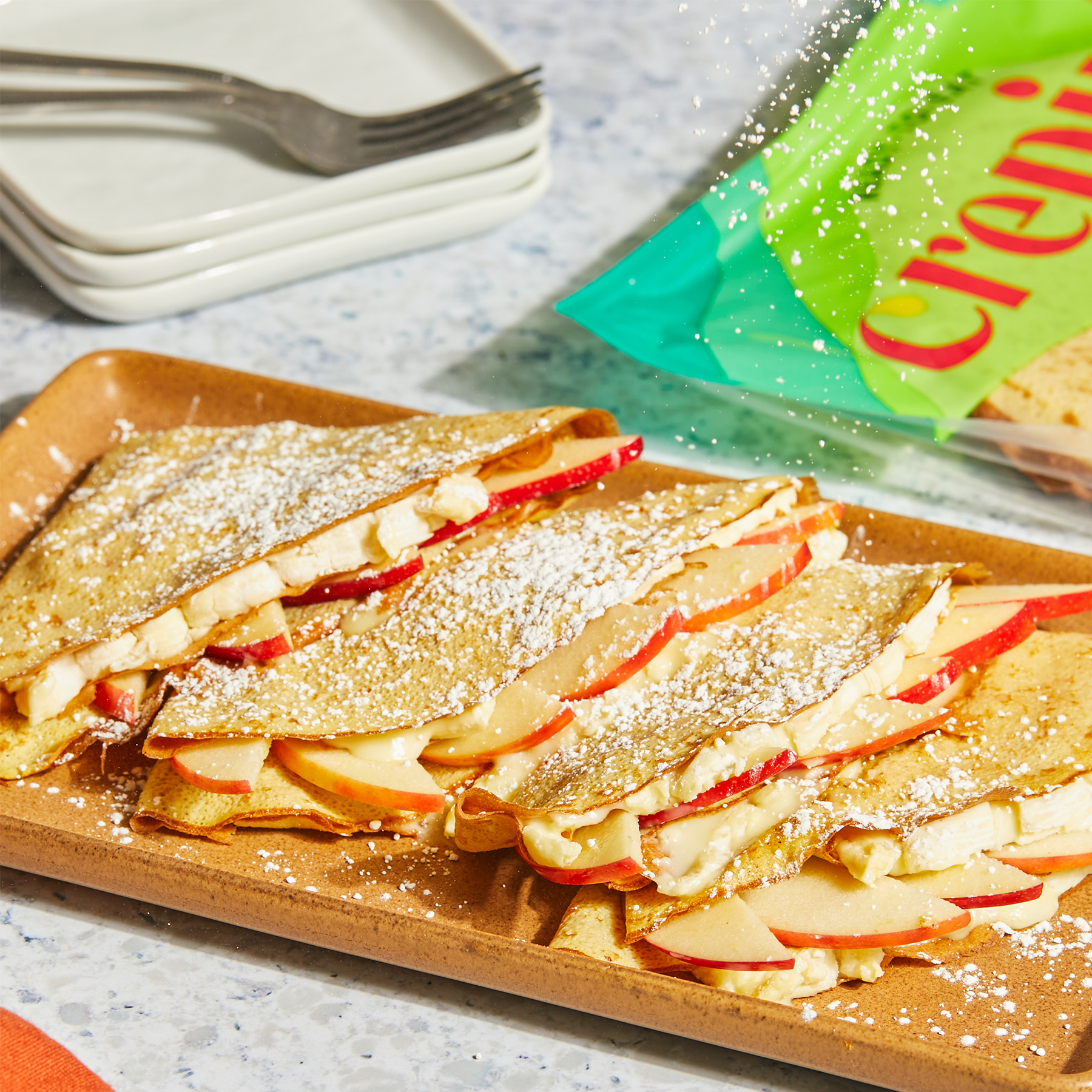 Apple & Brie Crepini
